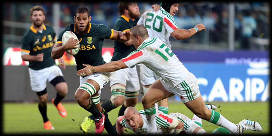 Italy Springboks Nizaam Carr break